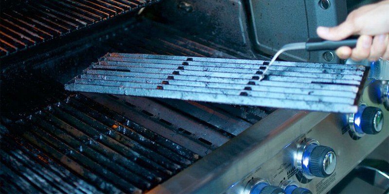 How To Clean A Grill | Exchange Bar And Grill