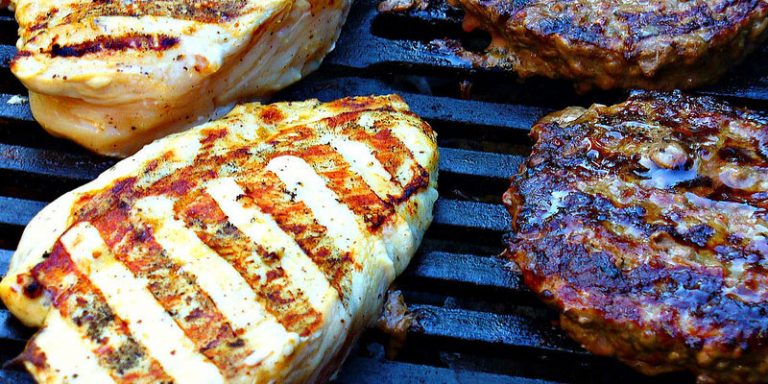 gas grills under 1000